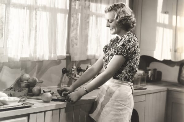 The Unsung Hero of the Kitchen: Why Aprons Are Important